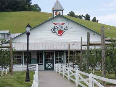 Apple Valley Creamery Storefront