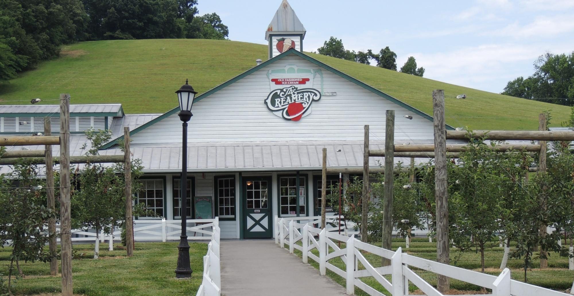 Apple Valley Creamery Storefront